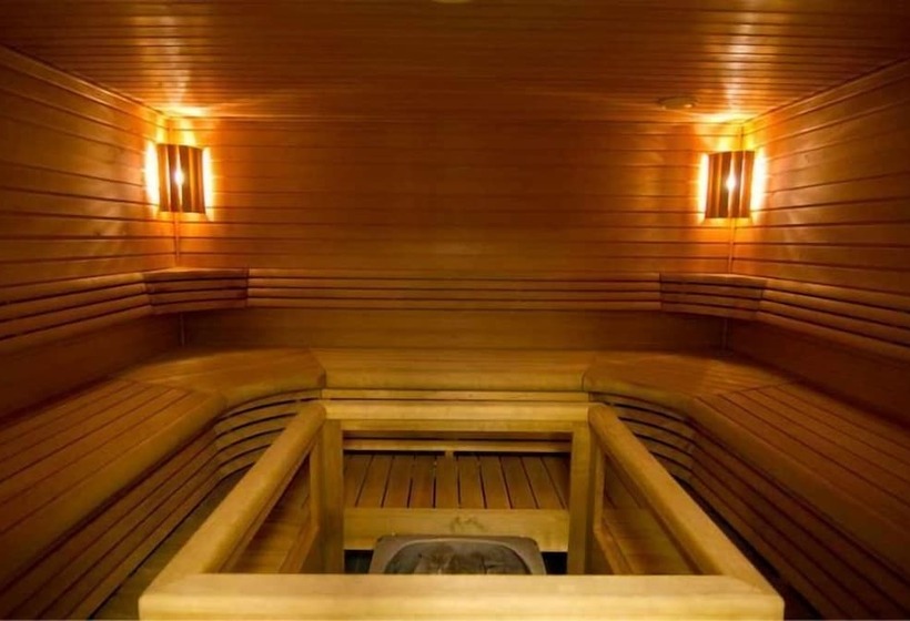 فندق Li Kaartila