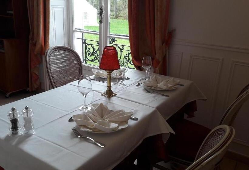 فندق Logis  Hostellerie Le Chatel Nangis