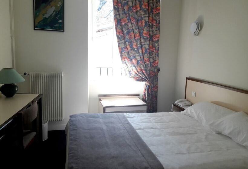 호텔 Logis Hôtel Du Midi