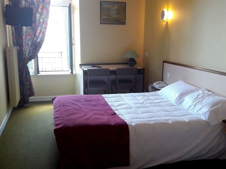 호텔 Logis Hôtel Du Midi