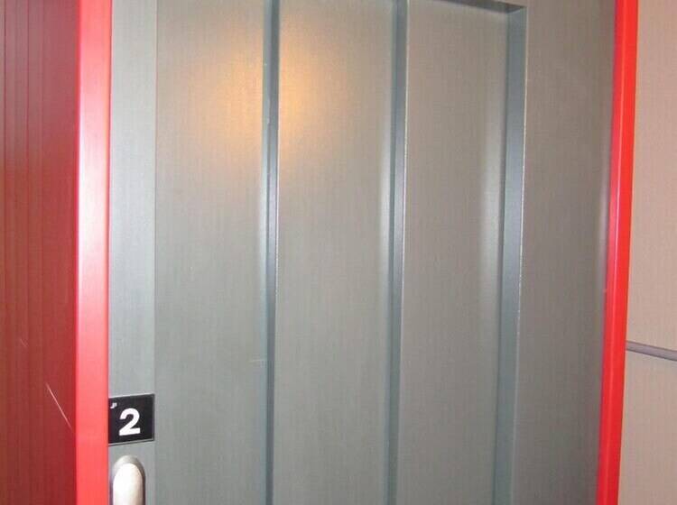 ホテル Logis Hôtel Le Jardin Des Thermes