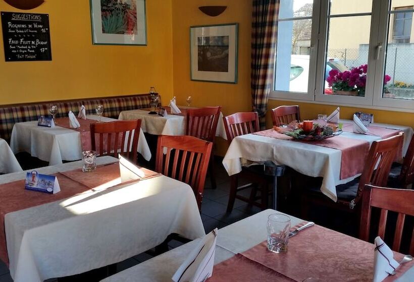 Le Cygne Hotel & Restaurant