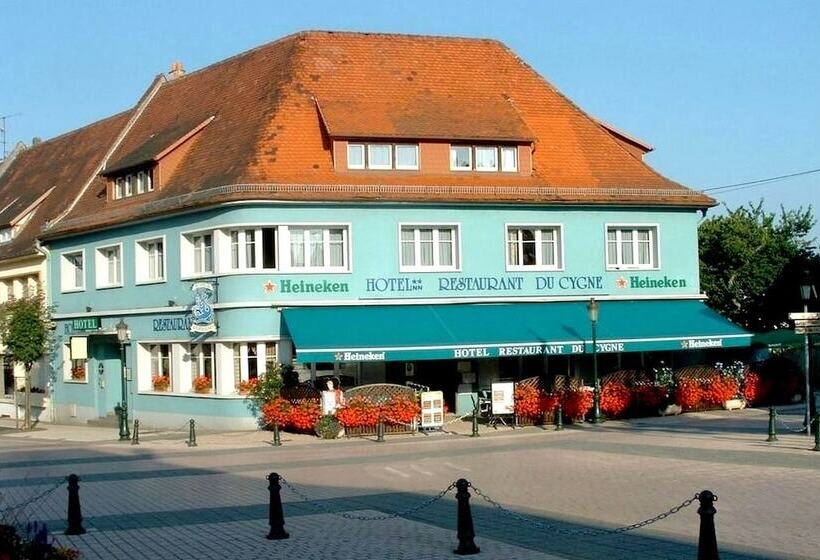 Le Cygne Hotel & Restaurant