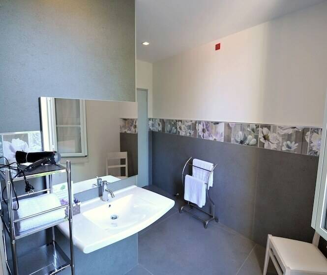 בית מלון כפרי Logis  Hôtel Spa Restaurant L Epicurial