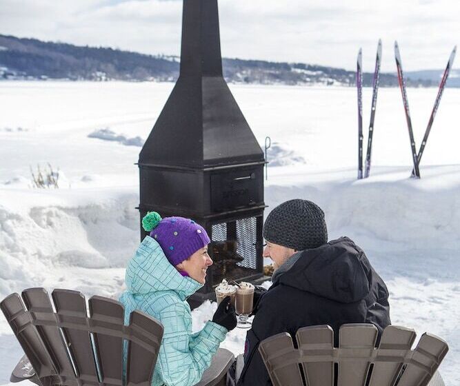 Отель Manoir Du Lac William