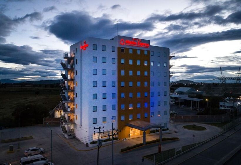 فندق Mision Express Salamanca