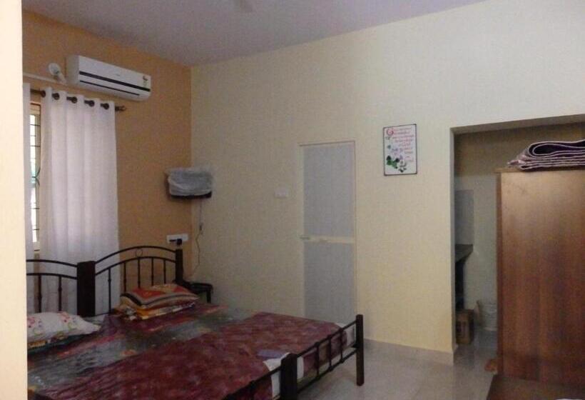 호텔 Niki Guest House