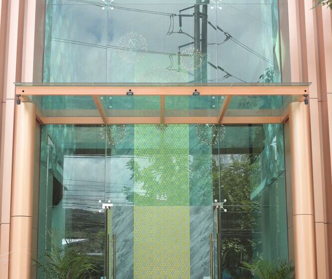 호텔 Oceana Resort Phuket