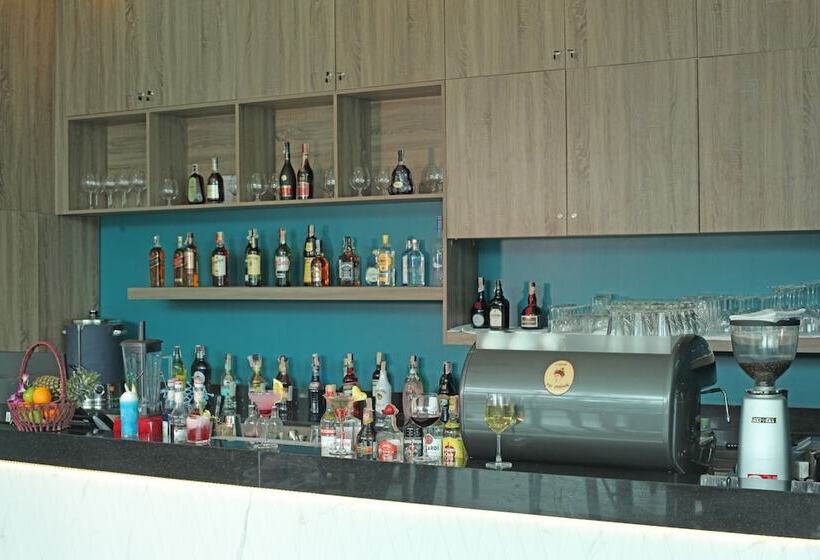 호텔 Oceana Resort Phuket