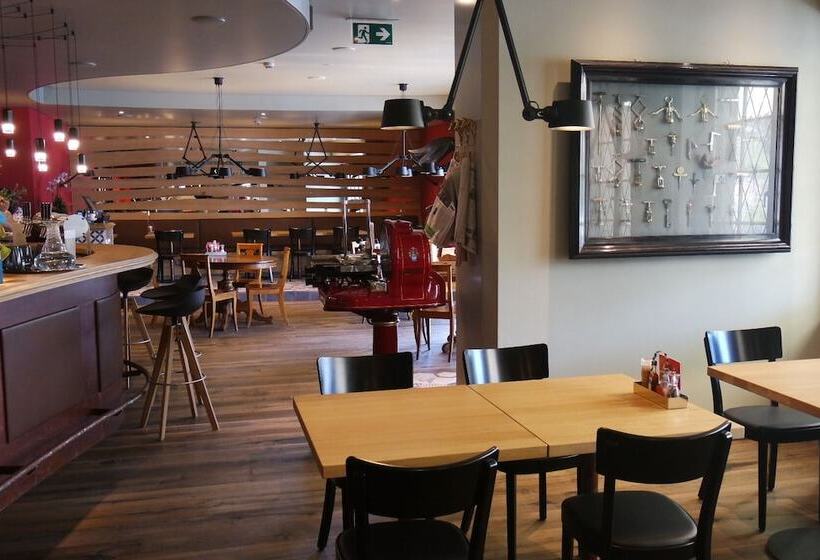 酒店 Ochsen Lodge By Ochsen Lenzburg