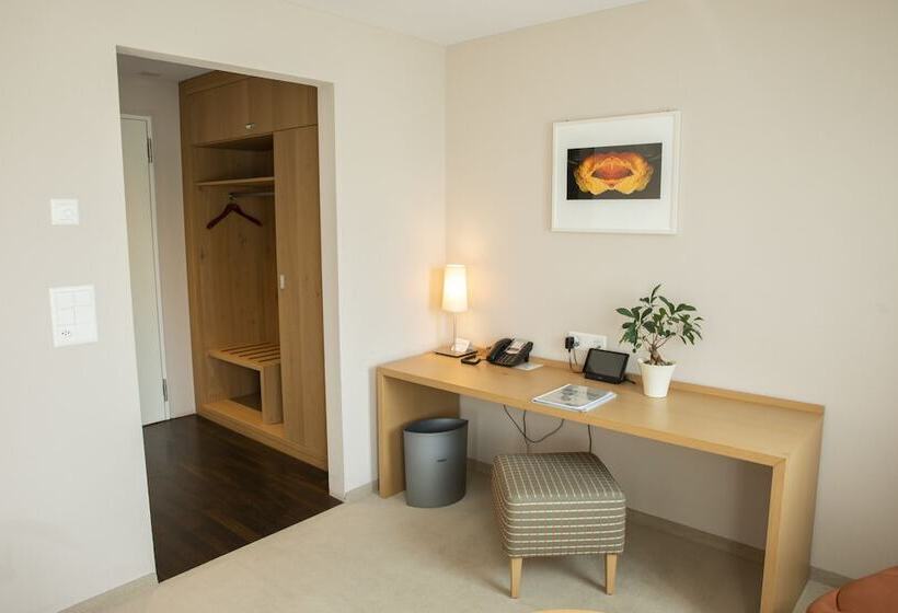 酒店 Ochsen Lodge By Ochsen Lenzburg