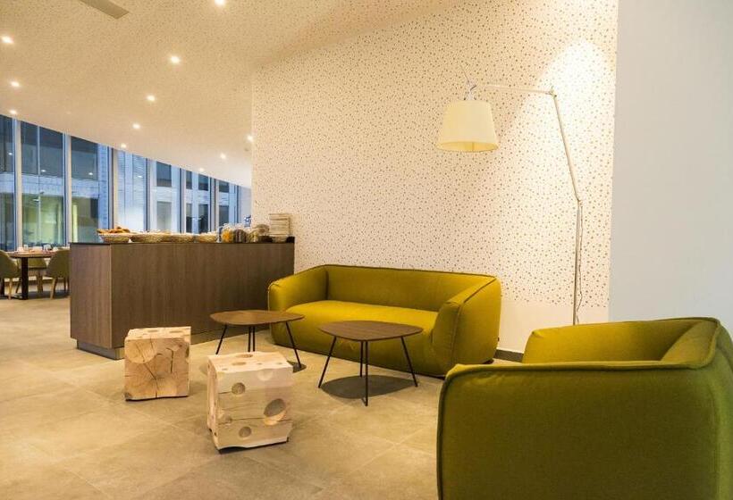 هتل Odalys City Paris XVII