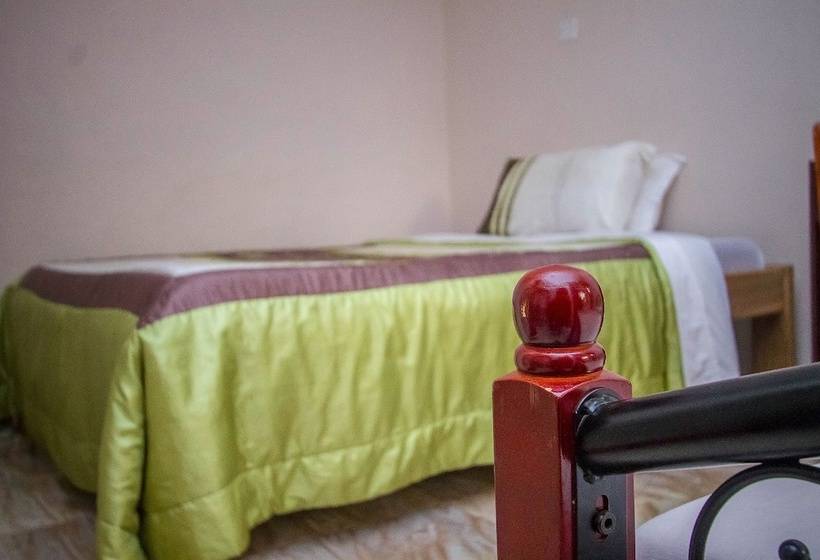 هتل Panorama Cottages Tororo