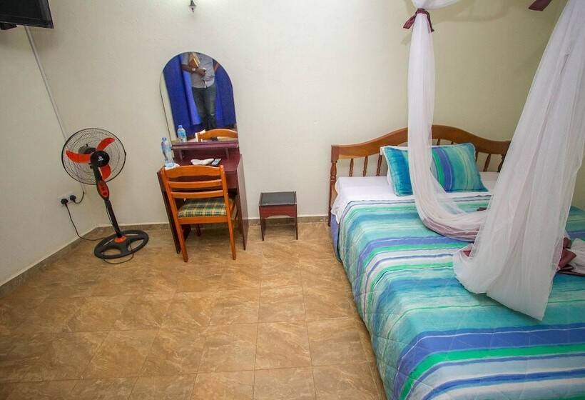 هتل Panorama Cottages Tororo