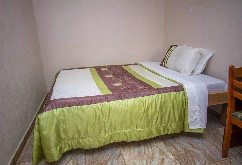 هتل Panorama Cottages Tororo