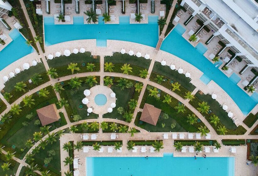 ホテル Paradisus Grand Cana   All Inclusive