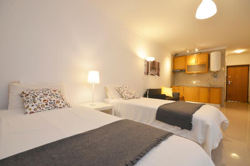 Отель Parque Dos Pastores