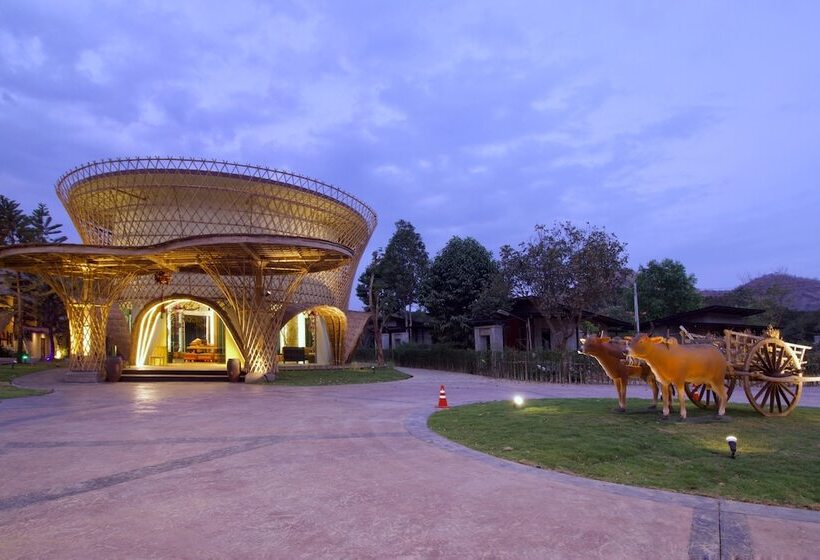 Отель Recall Isaan Isan Concept At Khaoyai Sha Extra Plus