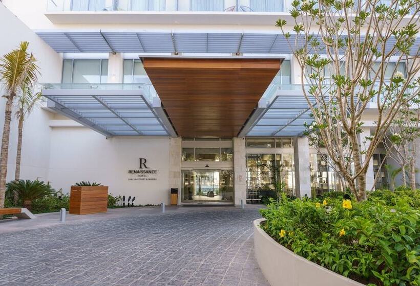 호텔 Renaissance Cancun Resort & Marina