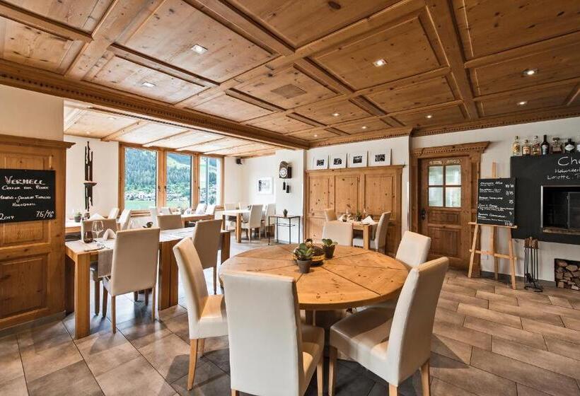 호텔 Restaurant Chesa