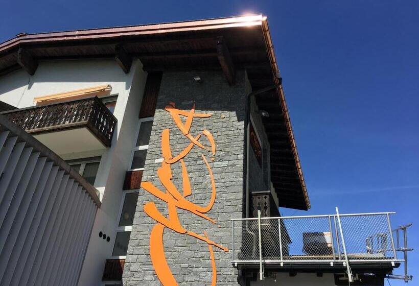 호텔 Restaurant Chesa