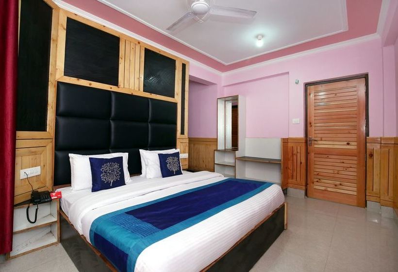 ホテル Rosewood Inn