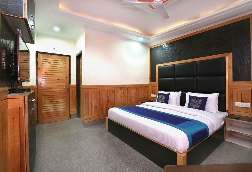 ホテル Rosewood Inn