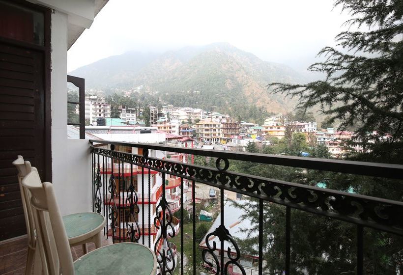 ホテル Rosewood Inn