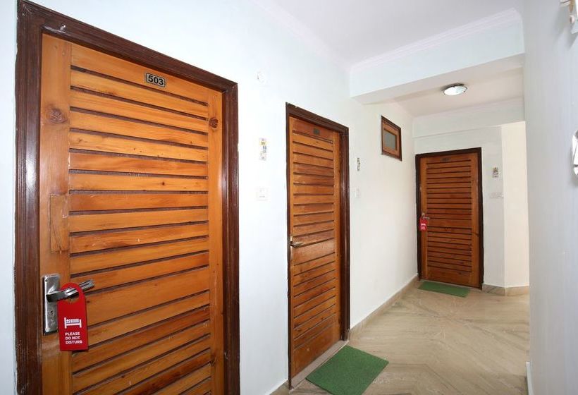 ホテル Rosewood Inn