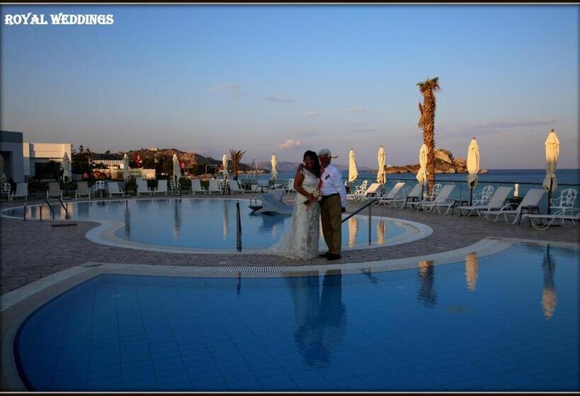 Отель Royal Bay Suites