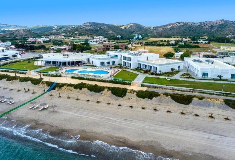 Отель Royal Bay Suites