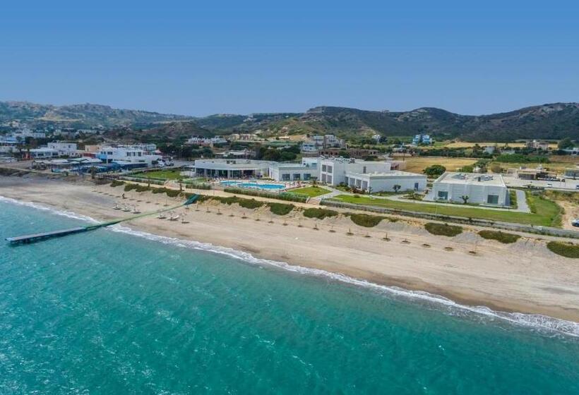 Отель Royal Bay Suites