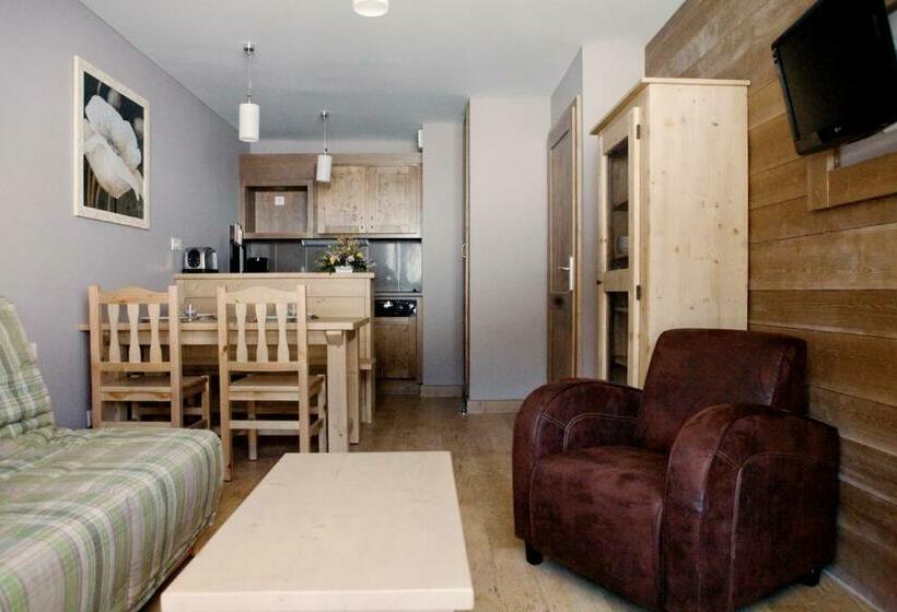 Отель Résidence Les Grandes Feignes