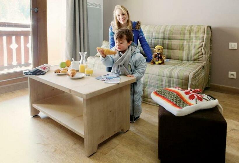 ホテル Résidence Les Grandes Feignes