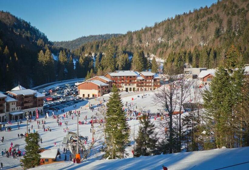 Отель Résidence Les Grandes Feignes