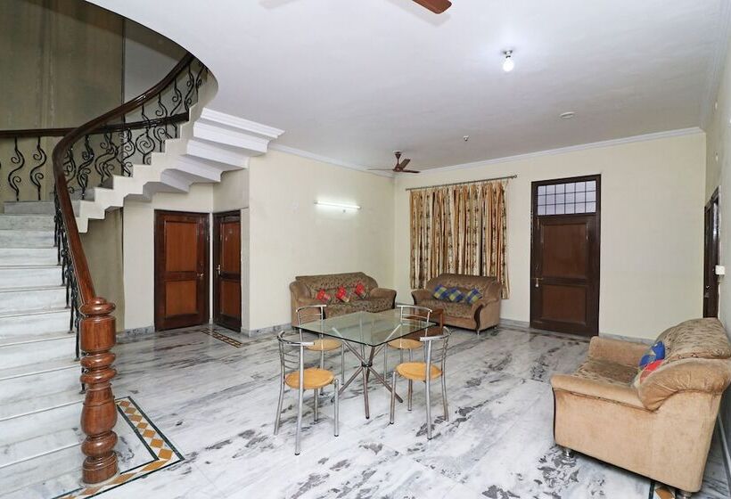 בית מלון כפרי Sai Vihar