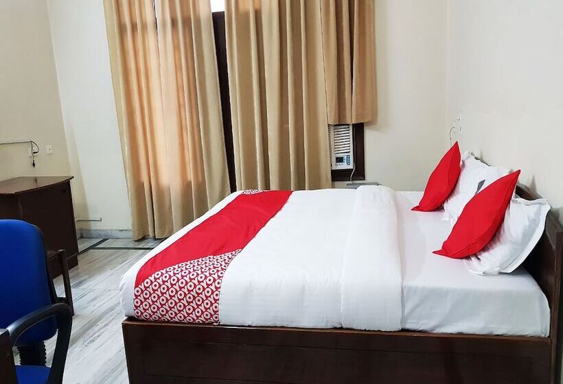 בית מלון כפרי Sai Vihar