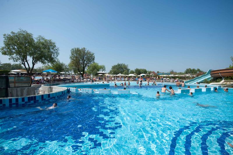 Отель Club Del Sole Spina Family Camping Village