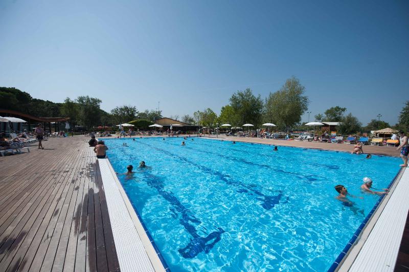Отель Club Del Sole Spina Family Camping Village