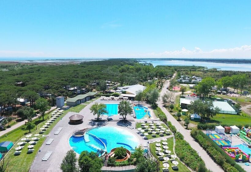 Отель Club Del Sole Spina Family Camping Village