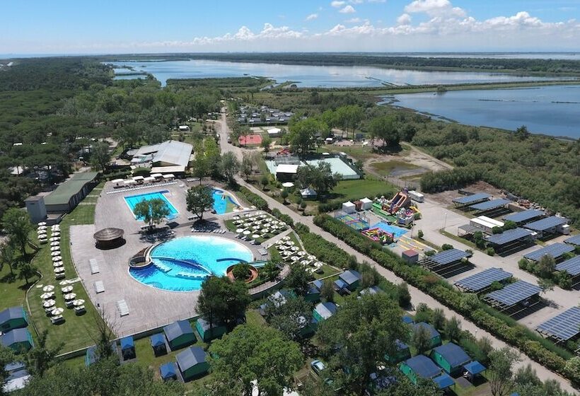 Отель Club Del Sole Spina Family Camping Village