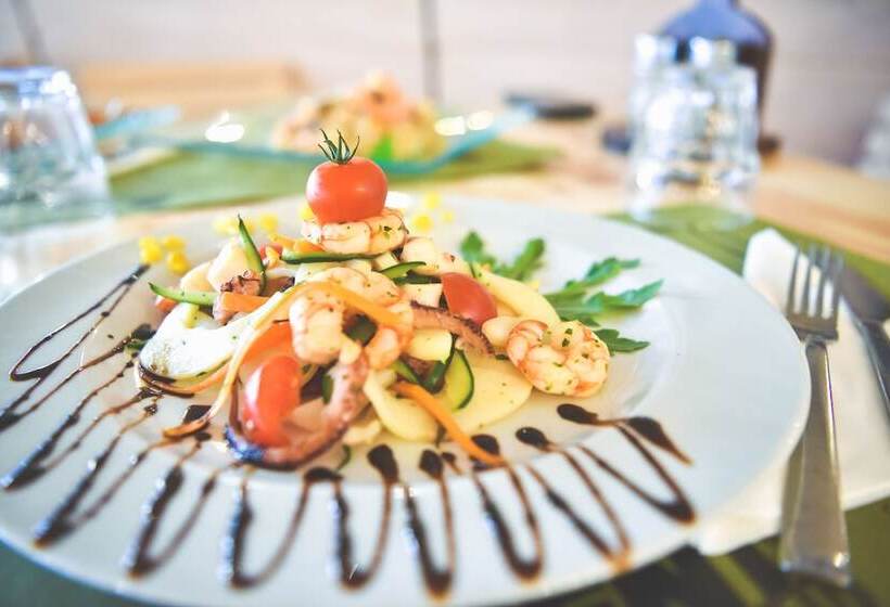 Отель Club Del Sole Spina Family Camping Village