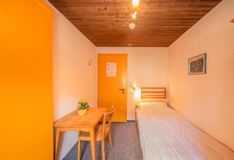 Отель Sportchalet Mürren