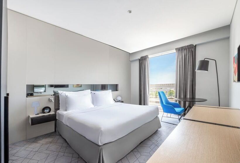 Studio M Arabian Plaza Hotel & Hotel Apartments