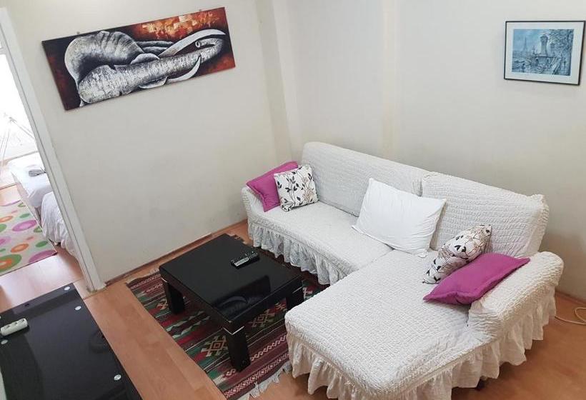 ホテル Taksim Suitell