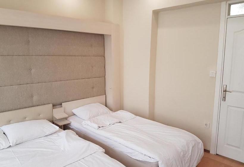 ホテル Taksim Suitell