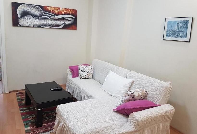 ホテル Taksim Suitell