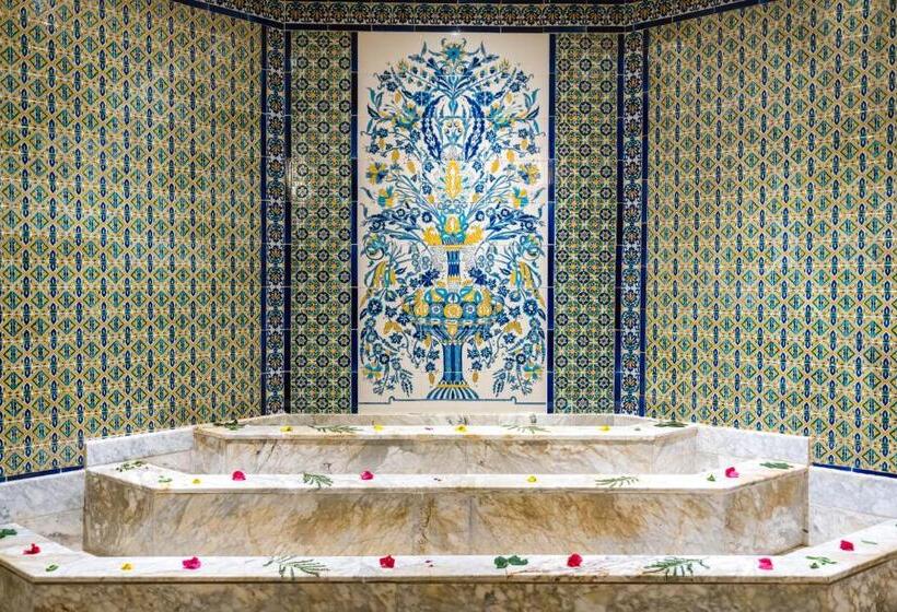 호텔 Thabraca Thalasso & Diving