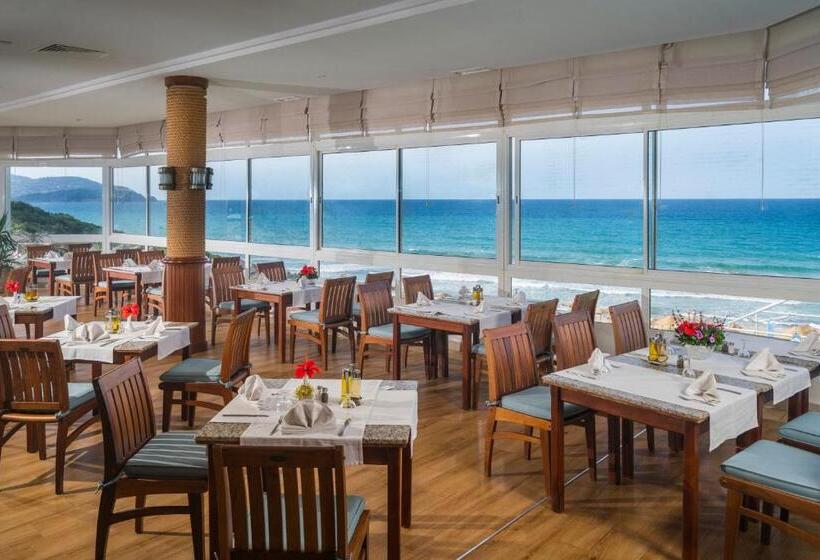 호텔 Thabraca Thalasso & Diving