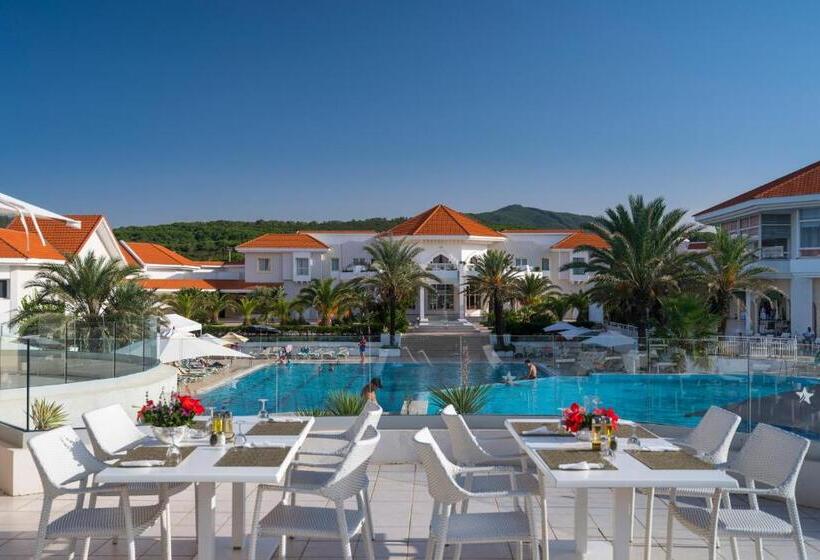 호텔 Thabraca Thalasso & Diving